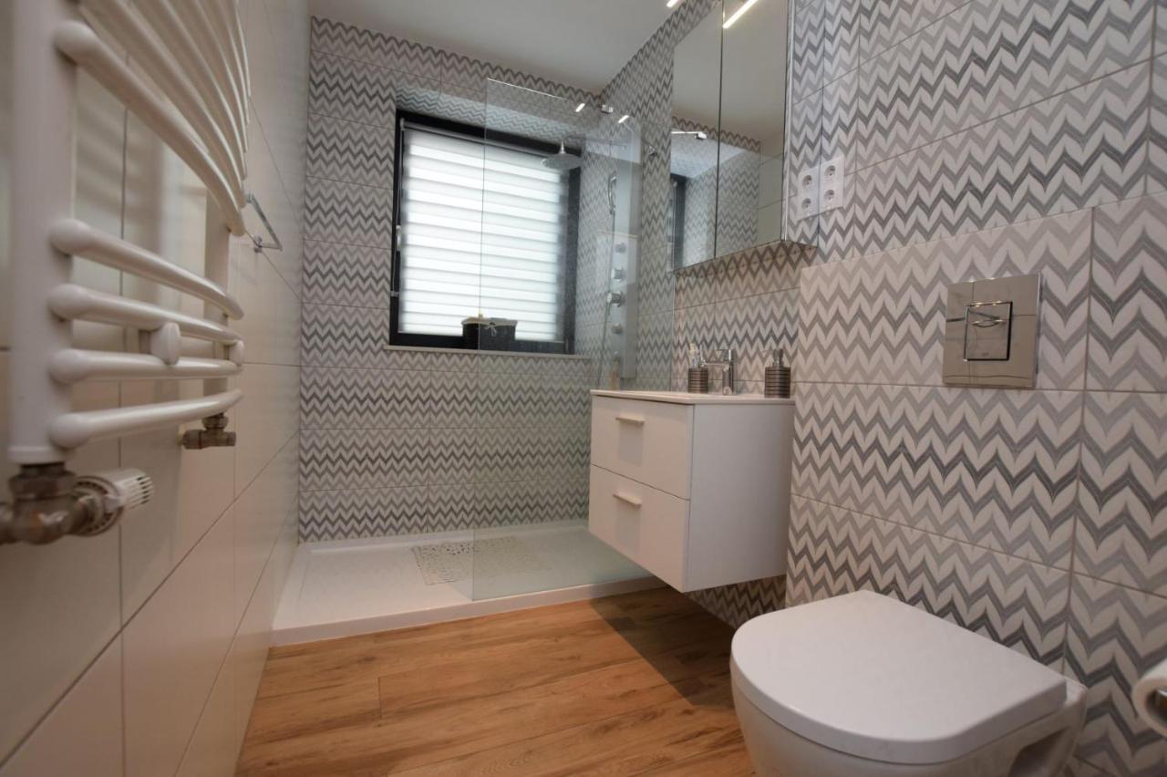 Apartamenty Nad Wisla Kraków Exteriör bild